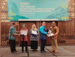 Dinkes Papua Tengah Raih Penghargaan Terbaik Pelaksanaan TBC Tahun 2024