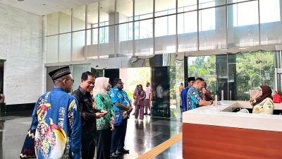 Parade Kunjungan Resmi FKUB, Kesbangpol dan Kemenag Mimika Ke Kementerian Agama RI 3 IMG 20241020 WA0033